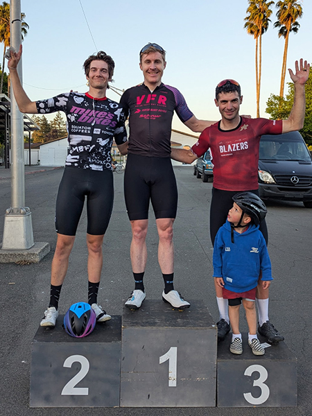 Red Peloton bike racing team and cycling club