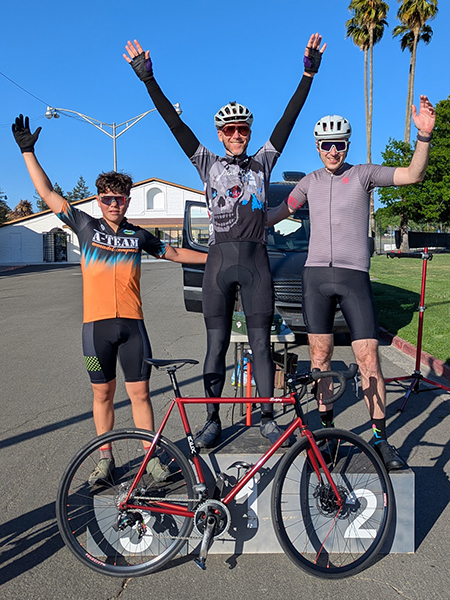 Red Peloton bike racing team and cycling club